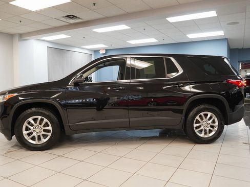 Used 2021 Chevrolet Traverse LS w/ LPO, Floor Liner Package image 2