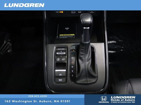 Used 2024 Honda CR-V EX-L image 27