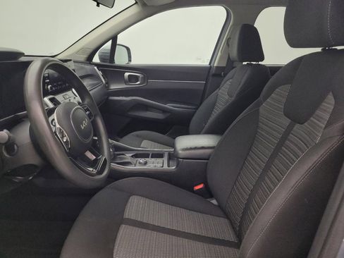 Used 2022 Kia Sorento LX FWD image 17
