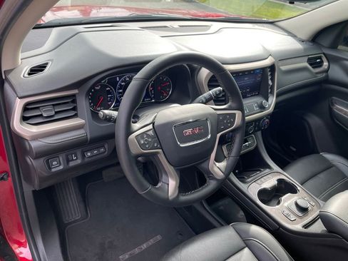 Used 2023 GMC Acadia Denali w/ Denali Ultimate Package image 5