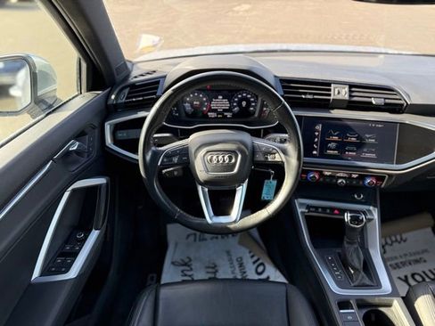 Used 2019 Audi Q3 2.0T Premium image 23