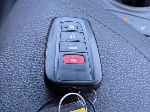 Used 2024 Toyota Camry XSE FWD image 33
