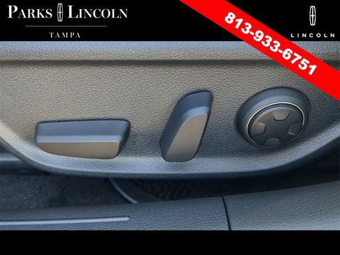 Used 2023 Genesis G70 2.0T w/ Sport Prestige Package image 18