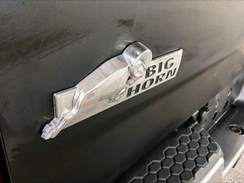 Used 2018 RAM 1500 Big Horn image 9