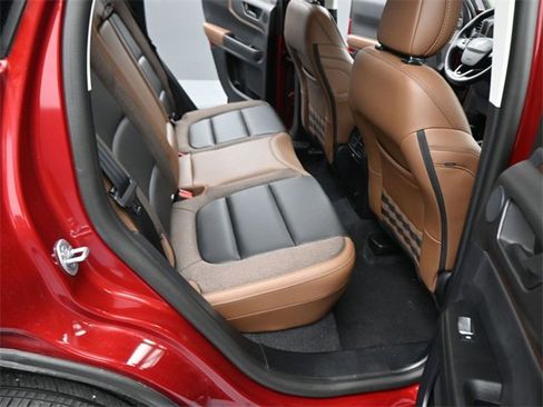 Used 2025 Ford Bronco Sport Outer Banks w/ Outer Banks Tech Package+ image 14