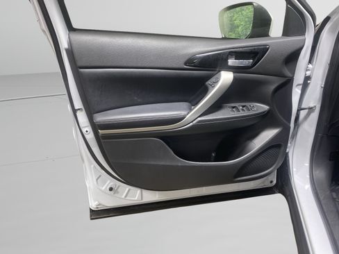 Used 2025 Mitsubishi Eclipse Cross SE AWD/4WD image 13