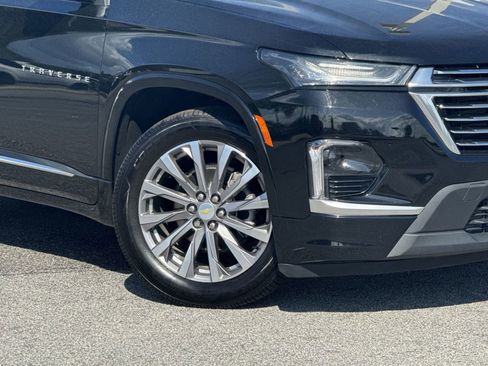 Used 2023 Chevrolet Traverse Premier image 13