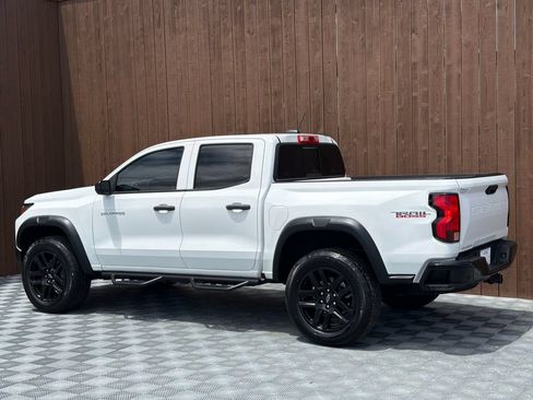 Used 2025 Chevrolet Colorado Trail Boss AWD/4WD image 16