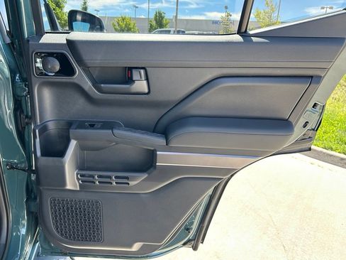 Used 2026 Toyota 4Runner TRD Off-Road Premium AWD/4WD image 25