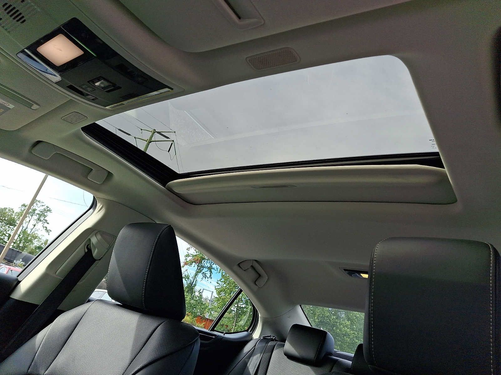 Used 2020 Lexus ES 350 w/ Premium Package FWD image 13