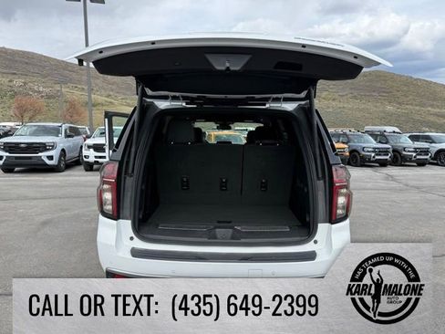 Used 2024 Chevrolet Tahoe Premier AWD/4WD image 32