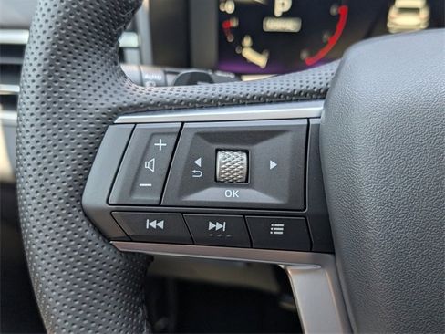 New 2025 Mitsubishi Outlander SE image 16