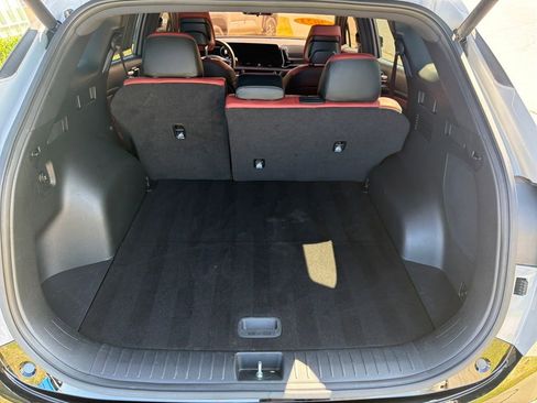 Used 2023 Kia Sportage SX image 31