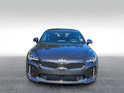 Used 2023 Kia Stinger GT2 RWD image 2