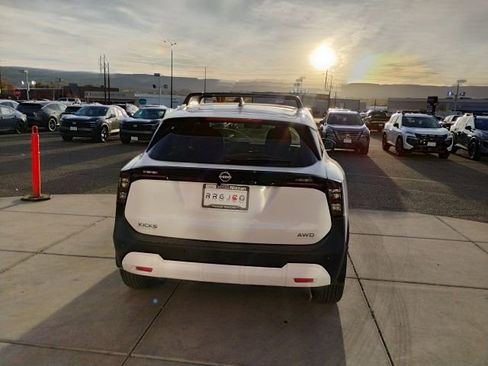 New 2026 Nissan Kicks SV w/ SV Premium Package AWD/4WD image 6