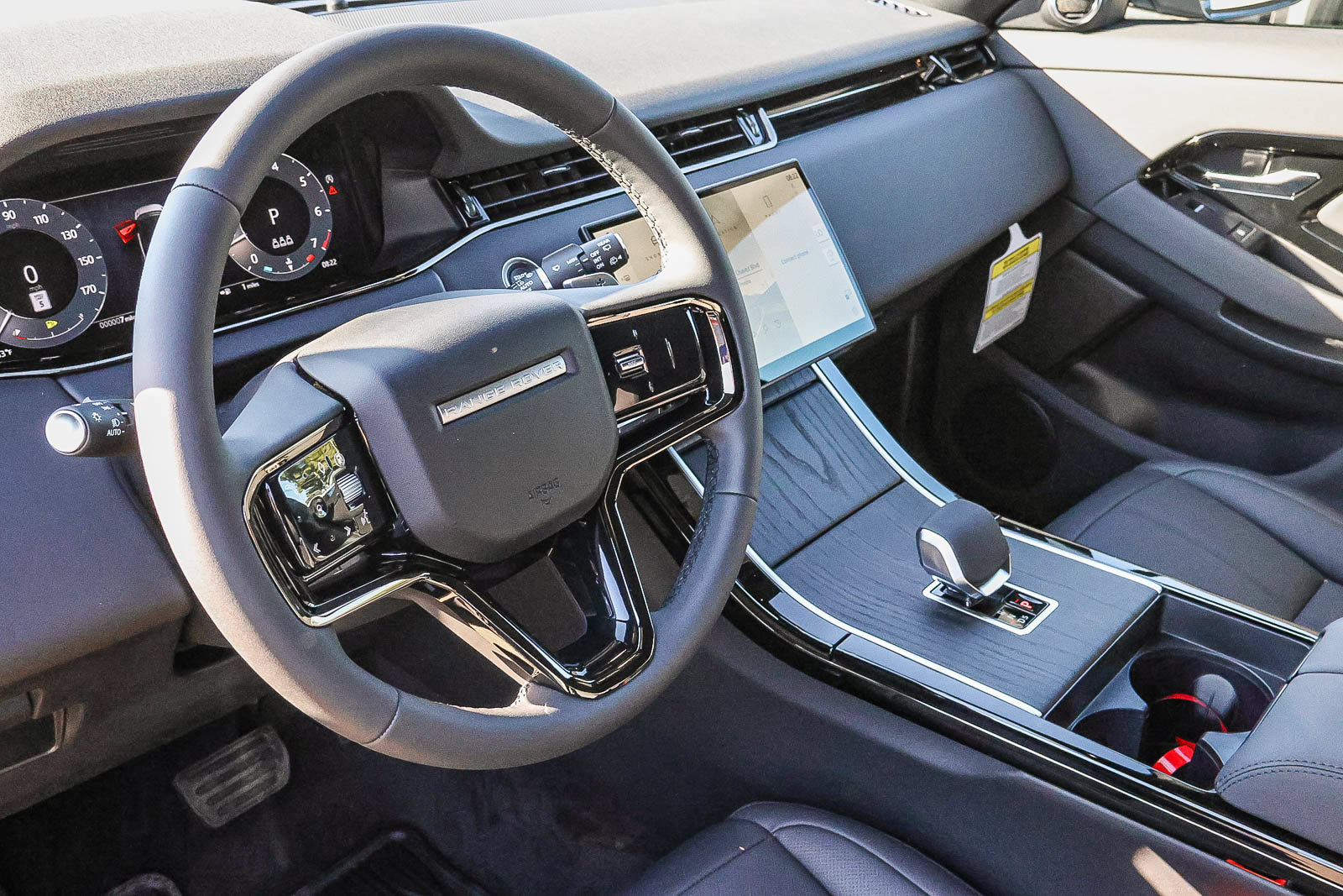 New 2026 Land Rover Range Rover Evoque S AWD/4WD image 23