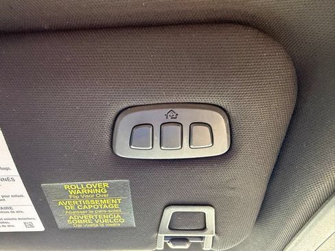Used 2022 Lincoln Corsair Reserve w/ Equipment Group 201A AWD/4WD image 32