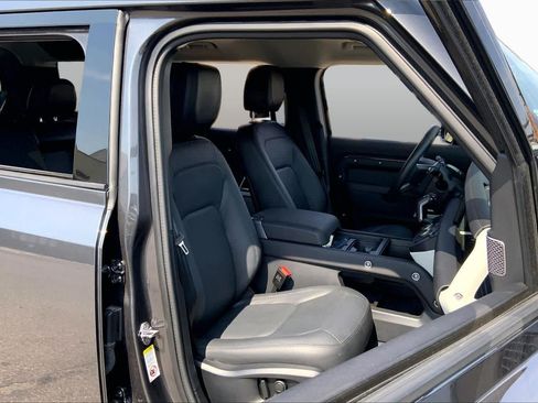 Used 2024 Land Rover Defender 110 S AWD/4WD image 8
