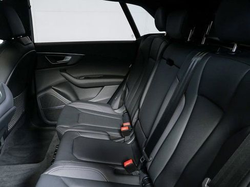 New 2026 Audi Q8 Premium Plus image 20