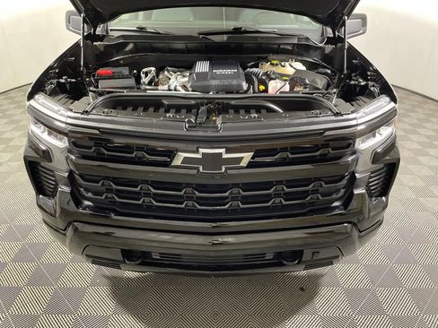 Used 2024 Chevrolet Silverado 1500 RST w/ Z71 Off-Road Package AWD/4WD image 26