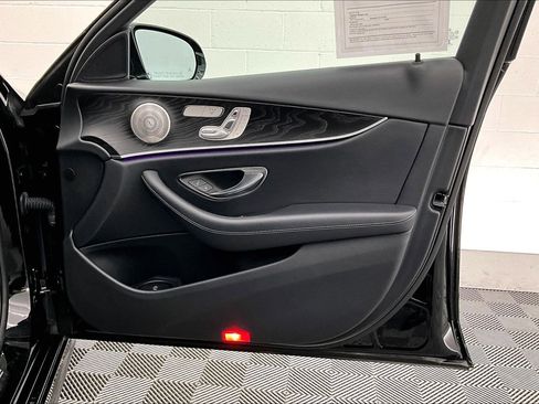 Certified 2022 Mercedes-Benz E 350 Black image 25