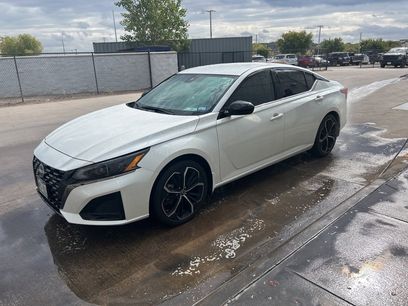 Certified 2025 Nissan Altima 2.5 SR