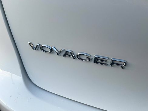 New 2026 Chrysler Voyager LX image 10