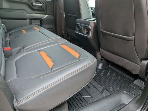 Used 2021 GMC Sierra 1500 AT4 w/ AT4 Premium Package AWD/4WD image 25