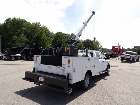 Used 2024 RAM 3500 Tradesman AWD/4WD image 7