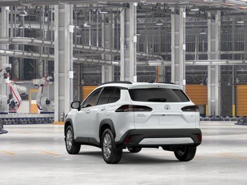 New 2026 Toyota Corolla Cross LE FWD image 9