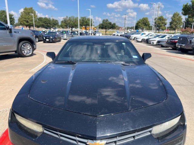 Used 2014 Chevrolet Camaro LS RWD image 2