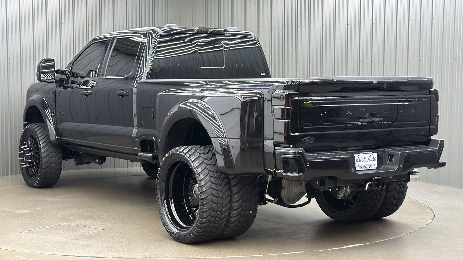 Used 2026 Ford F450 Platinum w/ Platinum Plus Package AWD/4WD image 3