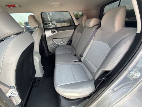 Used 2023 Kia Soul LX FWD image 24