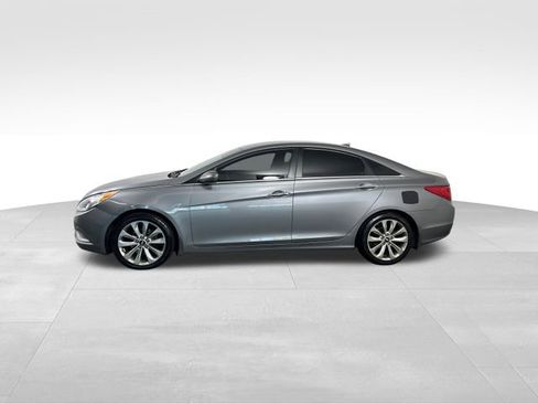 Used 2013 Hyundai Sonata SE image 3