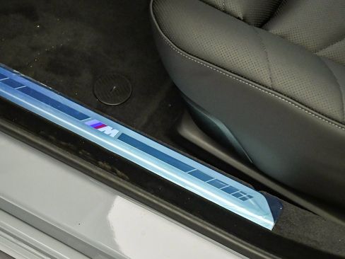 New 2026 BMW 740i w/ Premium Package image 25