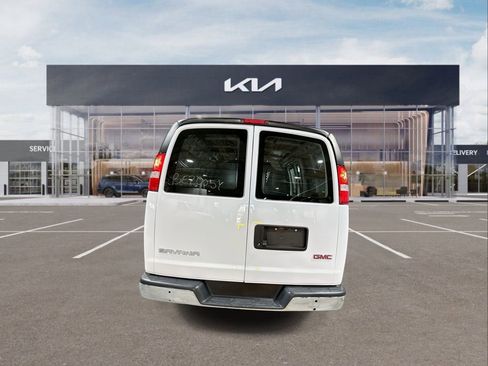 Used 2024 GMC Savana 2500 w/ Driver Convenience Package image 7