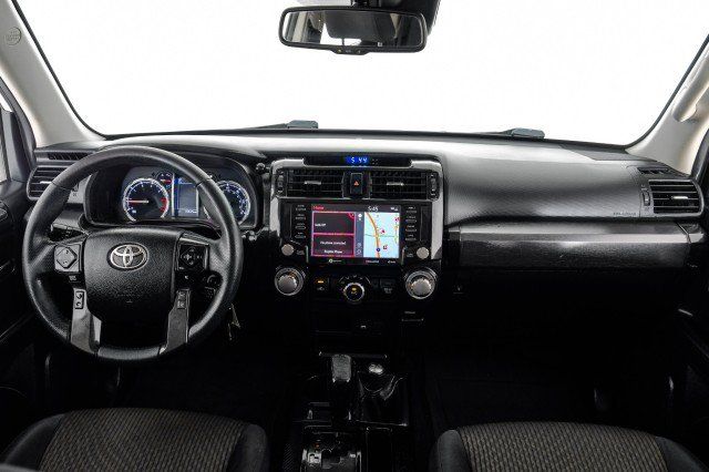 Used 2020 Toyota 4Runner TRD Off-Road AWD/4WD image 13