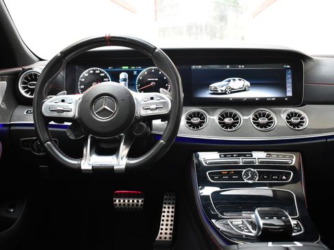 Used 2020 Mercedes-Benz CLS 53 AMG 4MATIC w/ Night Package image 32