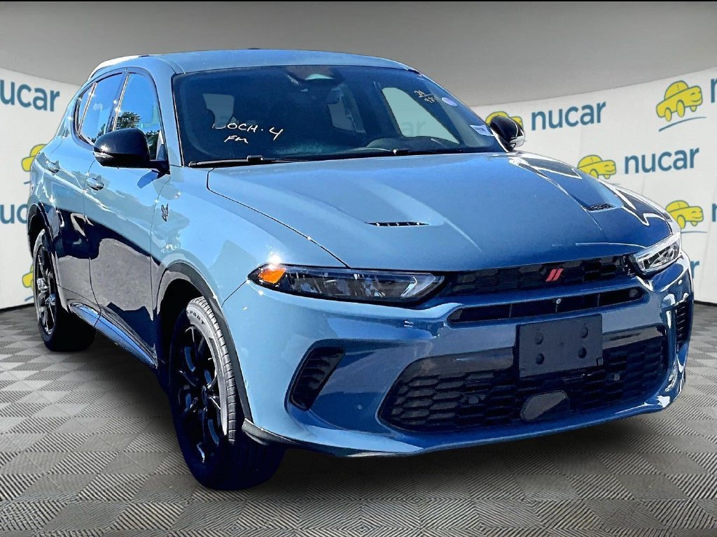 Used 2024 Dodge Hornet R/T w/ Tech Pack w/o Parking AWD/4WD image 1