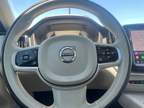 Used 2025 Volvo XC60 T8 Plus w/ Protection Package Premier AWD/4WD image 19