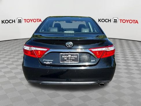 Used 2017 Toyota Camry SE FWD image 7