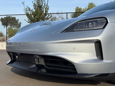 New 2025 Porsche Taycan 4S AWD/4WD image 4