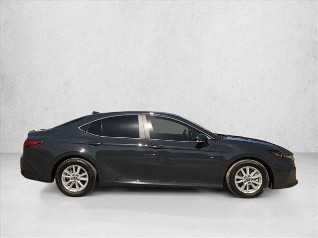Certified 2025 Toyota Camry LE FWD image 4