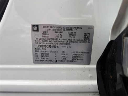 Used 2024 Buick Envision Sport Touring image 24