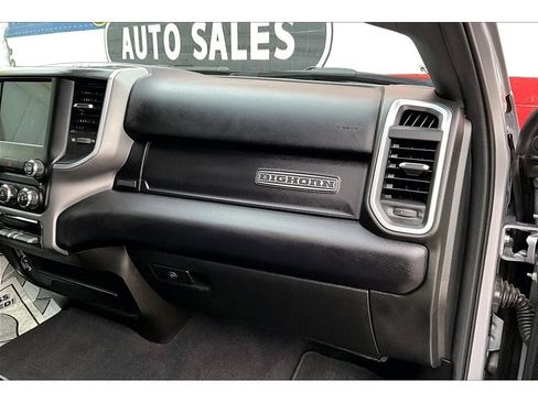 Used 2024 RAM 2500 Big Horn image 17