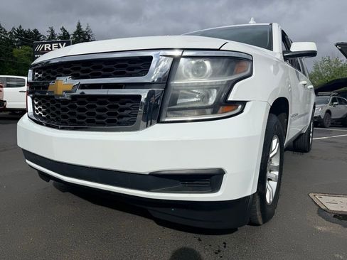 Used 2020 Chevrolet Suburban LS w/ Max Trailering Package AWD/4WD image 10