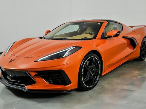Used 2020 Chevrolet Corvette Stingray Premium Cpe w/ 3LT Preferred Equipment Group RWD image 5