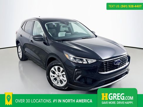 Used 2023 Ford Escape Active image 1