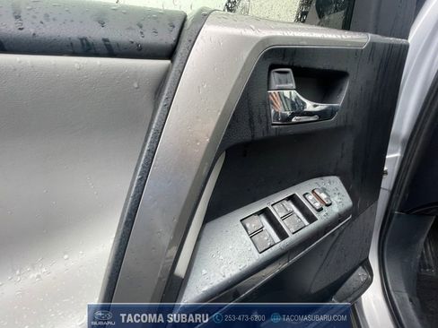 Used 2018 Toyota RAV4 XLE image 11