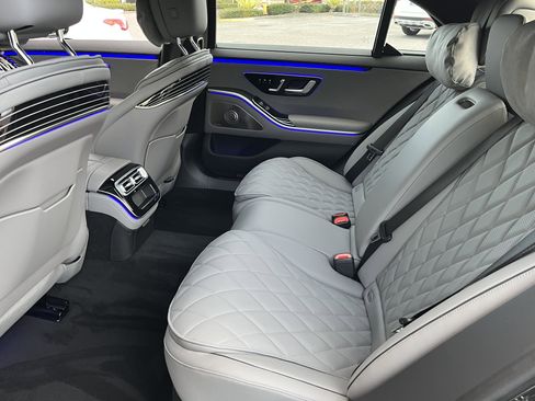 New 2026 Mercedes-Benz S 580 4MATIC Sedan image 17